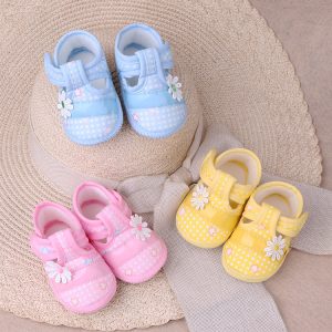 Polka Dots Sunflower Booties