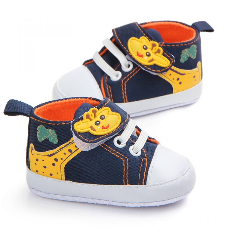 Giraffe canvas shoes