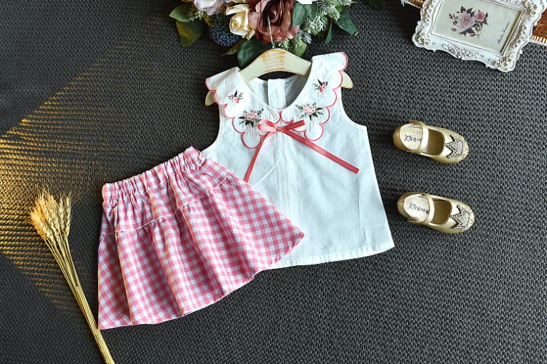 Rosy Petal Skirt Set