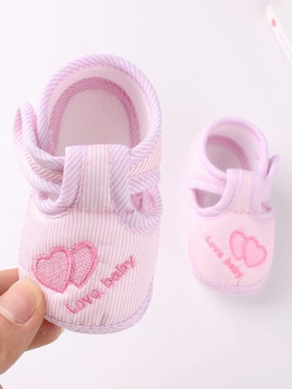 Lovely hearts newborn shoes