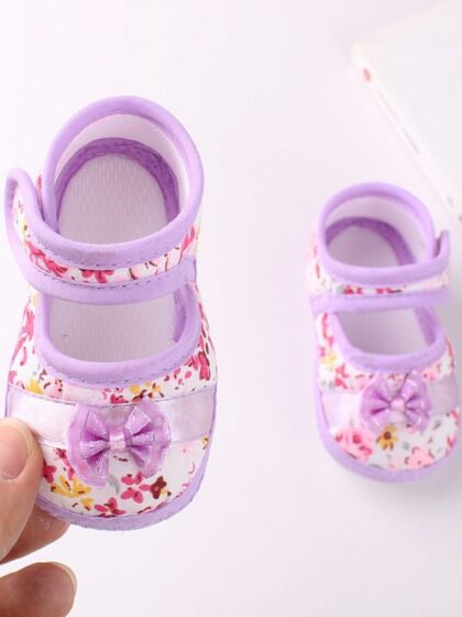 floral printed newborn shoes
